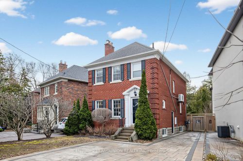 17 Otter Crescent, Toronto, ON, M5N2W3 | Card Image