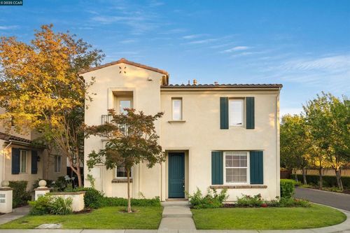 9752 Belladonna Dr, San Ramon, CA, 94582-5266 | Card Image