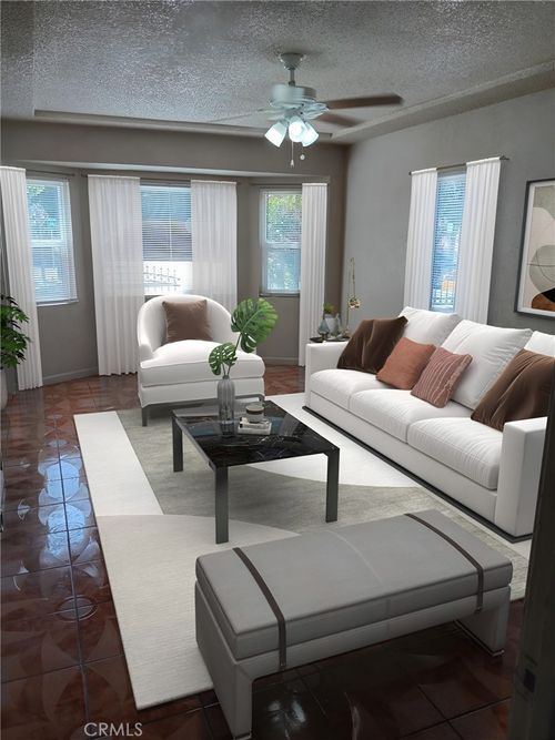 3919 Fernwood Ave, Lynwood, CA, 90262-3775 | Card Image