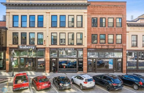 200-117 Broadway N, Fargo, ND, 58102-5096 | Card Image