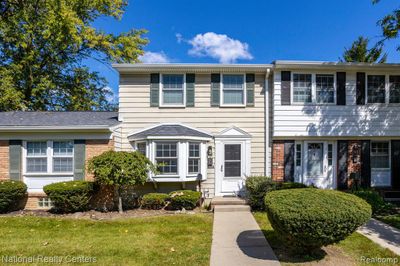 19487 Eddington, Condo with 2 bedrooms, 1 bathrooms and null parking in Northville Twp MI | Image 2