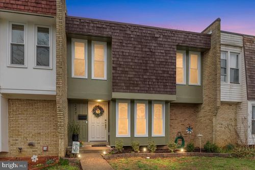 237 Roanoke Dr Se, LEESBURG, VA, 20175-4007 | Card Image