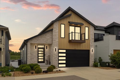 318 Leeward Way, Ottawa, IL, 61350-9812 | Card Image