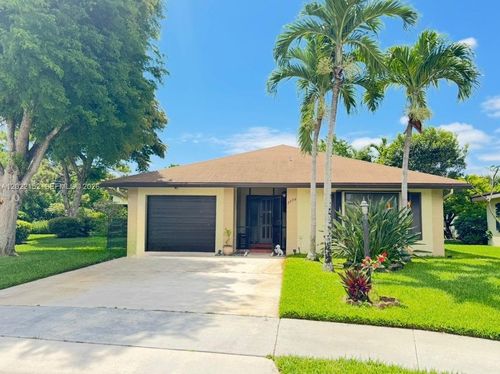 0-2736 Carnation Ct, Delray Beach, FL, 33445-8205 | Card Image
