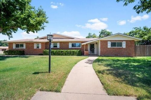 1720 Canyon Street, Plainview, TX, 79072 | Card Image