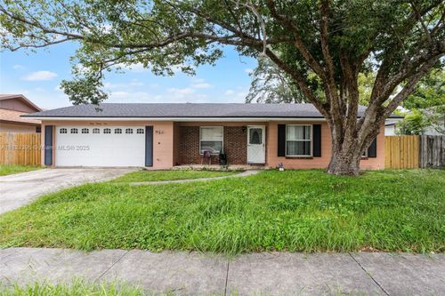 6021 Wedgewood Cir, ORLANDO, FL, 32808-5443 | Card Image