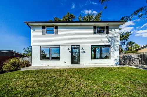 9416 Magnolia Ave, Mokena, IL, 60448-8909 | Card Image