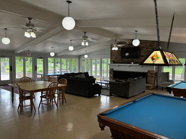 APT-3 - 59 Vail Colony, Condo with 2 bedrooms, 1 bathrooms and 2 parking in Fox Lake IL | Image 19