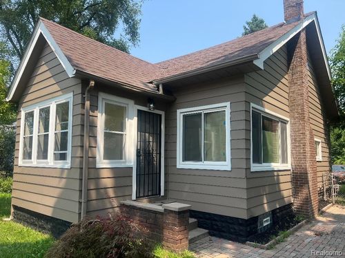 21130 Inkster Rd, Southfield, MI, 48033-3521 | Card Image