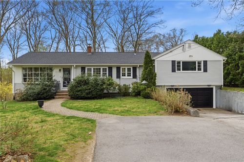 315 Angell Rd, Lincoln, RI, 02865-5001 | Card Image
