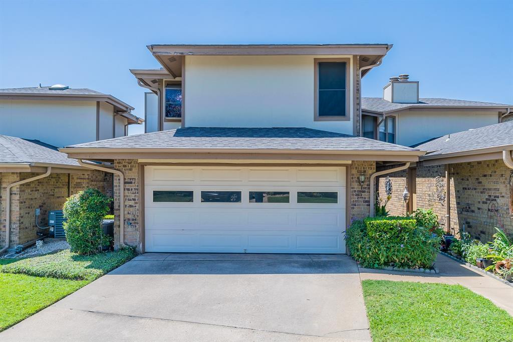 Morrow Dr, Bedford, TX 76021