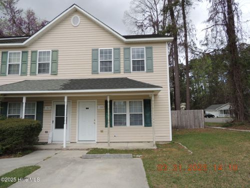 100 Pisgah Ct, Jacksonville, NC, 28546-5819 | Card Image