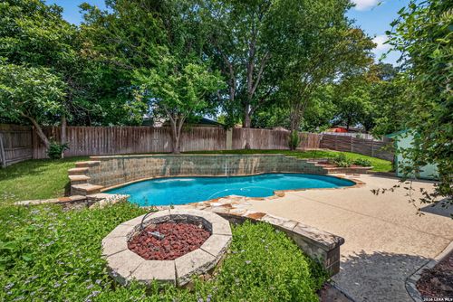 8005 Harper Valley St, Live Oak, TX, 78233-2406 | Card Image