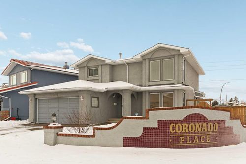 {{alt}} | Card Image