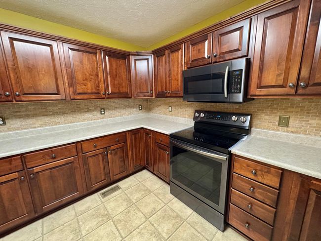 340 Lake Forest Dr, House other with 4 bedrooms, 4 bathrooms and null parking in Somerset KY | Image 29