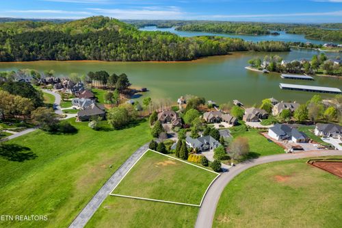 150 Wildwing Dr, Vonore, TN, 37885-5373 | Card Image