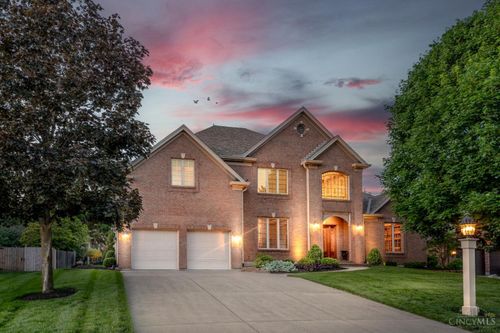 5025 Oakview Drive, Middletown, OH, 45042 | Card Image