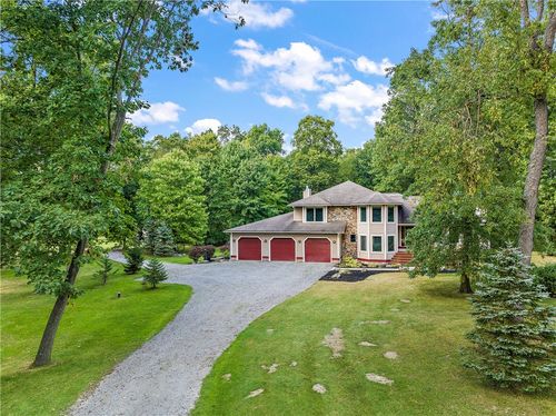 49 Babcock Rd, MERCER, PA, 16137-4701 | Card Image