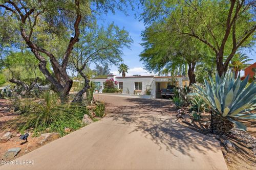 3813 E Calle De Soto, Tucson, AZ, 85716 | Card Image