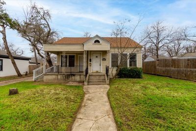 1308 N 2nd Street, Home with 3 bedrooms, 2 bathrooms and 1 parking in Temple TX | Image 2