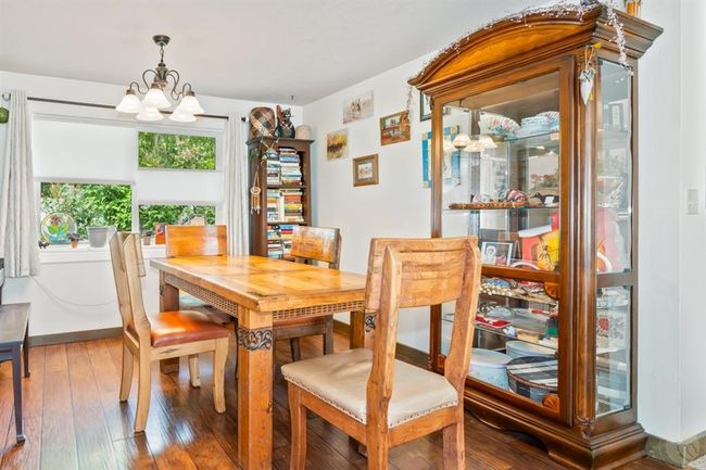 dining room | Image 13