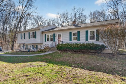 116 Spicer Hill Rd, Ledyard, CT, 06339-1337 | Card Image