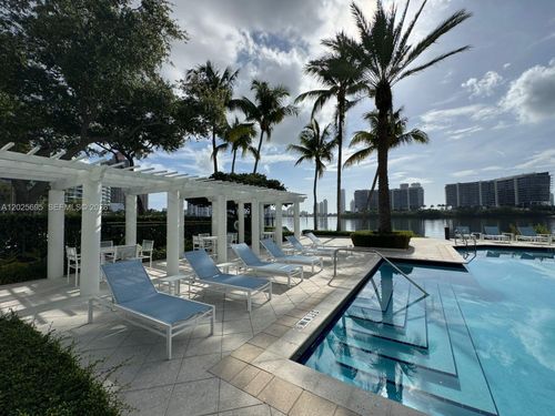 11103-3235 Ne 184th St, Aventura, FL, 33160-4981 | Card Image