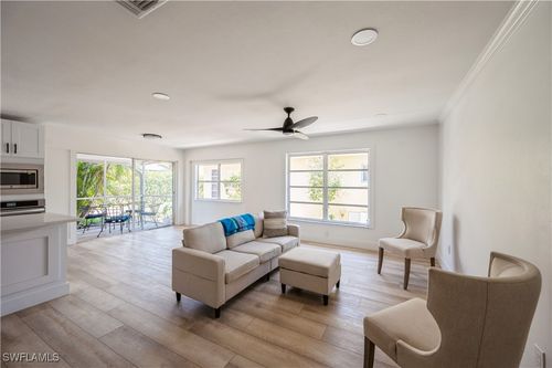 6-12 Crooked Ln, NAPLES, FL, 34112-0203 | Card Image