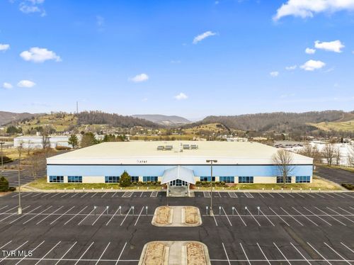 978 Regional Park Rd, Lebanon, VA, 24266-7045 | Card Image