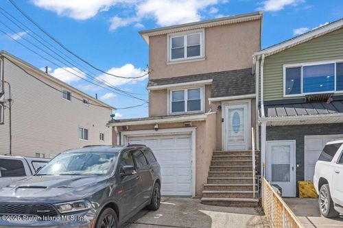 108 Fahy Ave, Staten Island, NY, 10314-7202 | Card Image