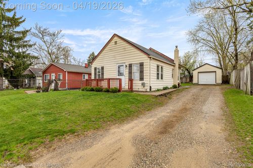 774 Corwin Ct, Pontiac, MI, 48340-2414 | Card Image