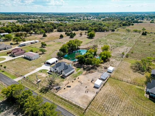 3327 County Road 2182, Greenville, TX, 75402-4906 | Card Image
