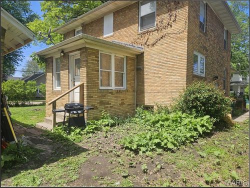 339 Pierce Street, Macomb, IL, 61455 | Card Image