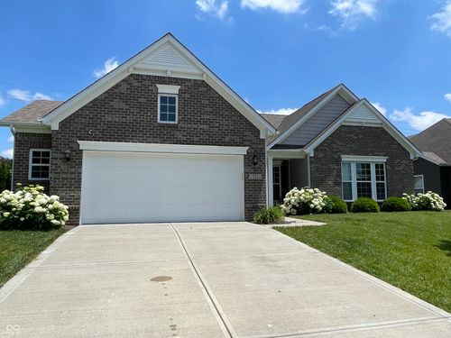 251 Entrance Hall Vw, Greenwood, IN, 46142-7599 | Card Image