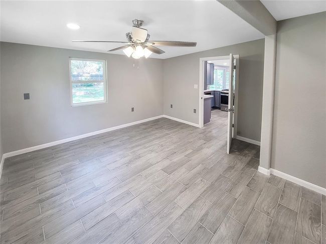 121 Wisteria St, House other with 3 bedrooms, 2 bathrooms and null parking in Lake Jackson TX | Image 9