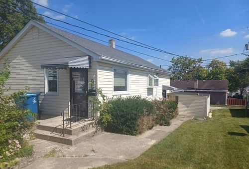 1902 Cora St, Crest Hill, IL, 60403-2533 | Card Image