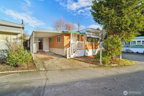 unit-76-18501 52nd Ave W, Lynnwood, WA, 98037-4560 | Card Image