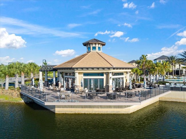 7113 Gradford Ct, House other with 3 bedrooms, 4 bathrooms and null parking in Lakewood Ranch FL | Image 77