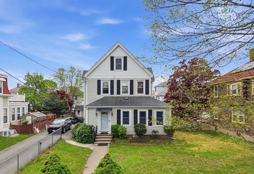 75 Walker St, Quincy, MA, 02171-1925 | Card Image