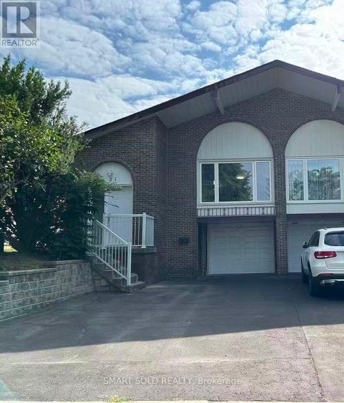 31 Silas Hill Drive, Toronto (Don Valley Village), ON, M2J2X8 | Card Image