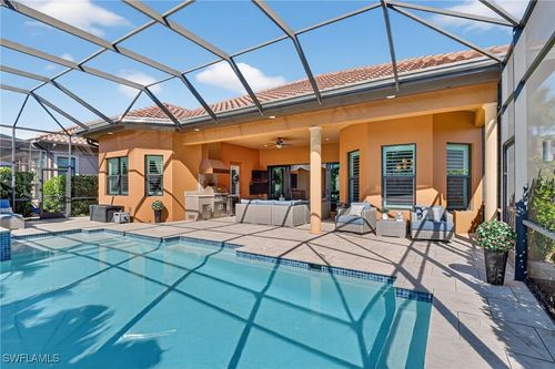 7352 Lantana Way, NAPLES, FL, 34119-9818 | Card Image