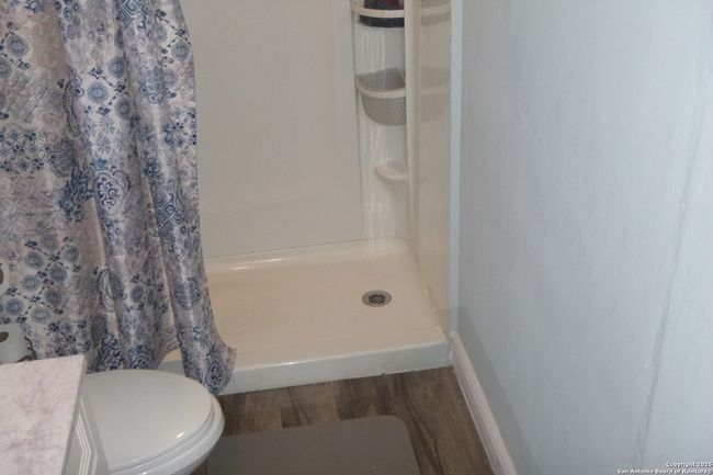 1125 Clear Lake Loop, House other with 1 bedrooms, 1 bathrooms and null parking in Poteet TX | Image 13
