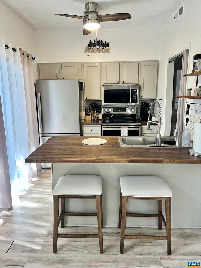 476 Three Rdgs, Condo with 1 bedrooms, 1 bathrooms and null parking in WINTERGREEN RESORT VA | Image 5