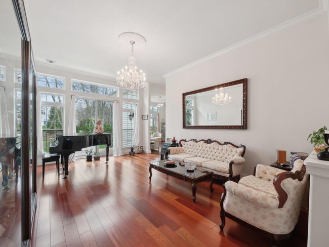 5 Hamlet Woods Dr, House other with 3 bedrooms, 3 bathrooms and null parking in Saint James NY | Image 4