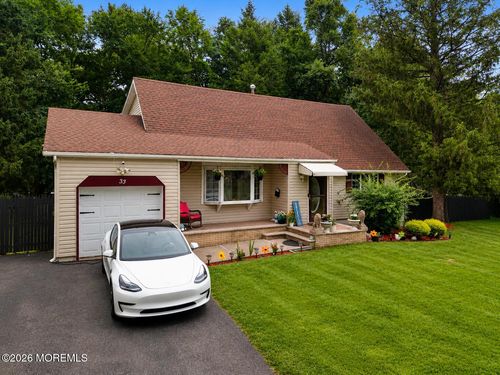 33 Heather Dr, Manalapan, NJ, 07726-2725 | Card Image