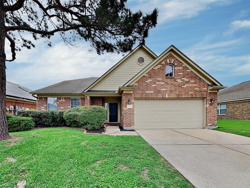 2306 Hollyfield Ln, Katy, TX, 77493-3502 | Card Image
