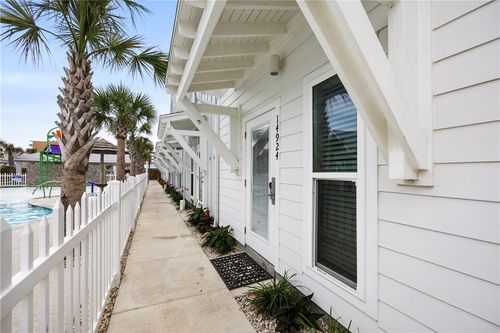 14924 Smugglers Cove Dr, Corpus Christi, TX, 78418-1500 | Card Image