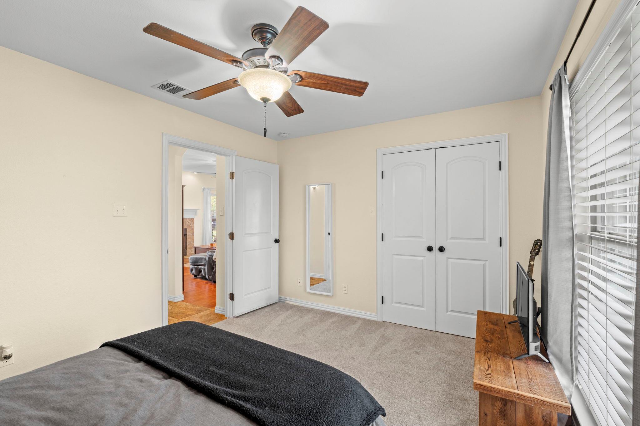 Residential in Thrall 5