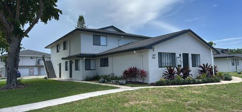 apt-2-805 W Tiffany Dr, Mangonia Park, FL, 33407-3319 | Card Image
