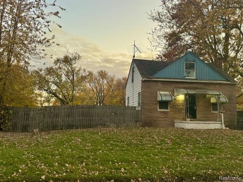 28565 Fernwood Street, Inkster, MI, 48141 | Card Image